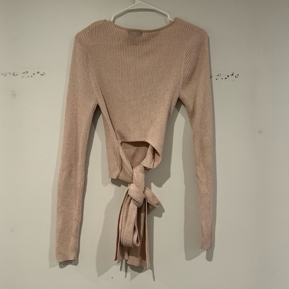 Majorelle Bicoastal Sweater in Blush - Picture 9 of 10